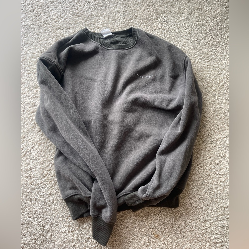 Lash crewneck